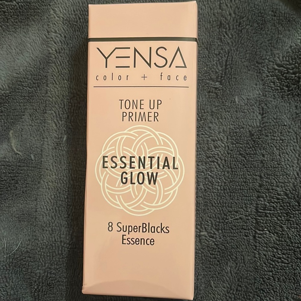 YENSA TONE UP PRIMER ESSENTIAL GLOW